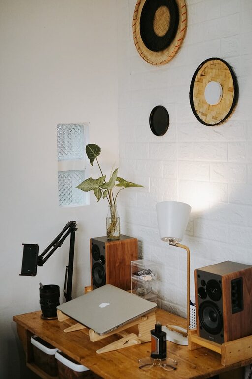 Tips for Creating a Cosy and Inviting Home Office Space